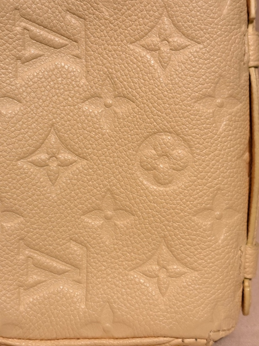 Louis Vuitton Micro Metis Empreinte Leather Jaune Yellow Bag - Picture 6 of 12